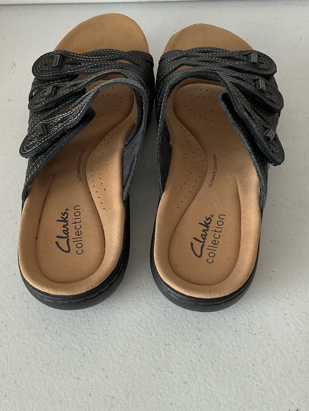 Clarks Laurieann Black Braided Multi-Strap Comfort Sandals - Picture 3 of 6